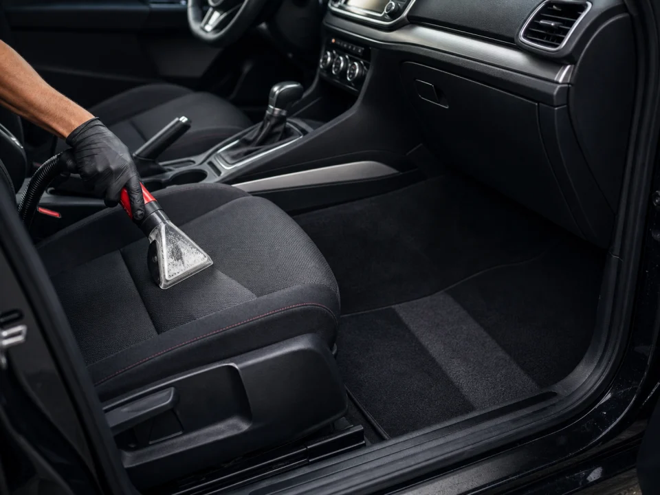 Illustrative view of a professional interior seat extraction